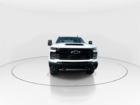 Used 2025 Chevrolet Silverado 2500 Custom w/ Custom Blackout Package AWD/4WD image 3