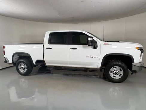 Used 2022 Chevrolet Silverado 2500 W/T w/ WT Convenience Package image 11
