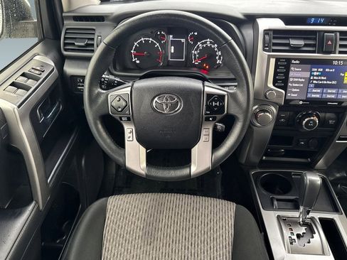 Used 2024 Toyota 4Runner SR5 image 28