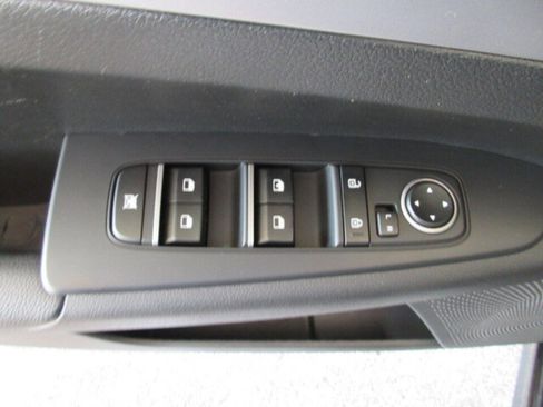 Used 2024 Kia Forte LXS image 10