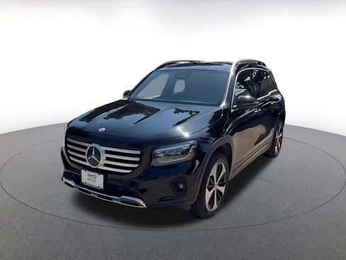 Used 2025 Mercedes-Benz GLB 250 4MATIC image 7