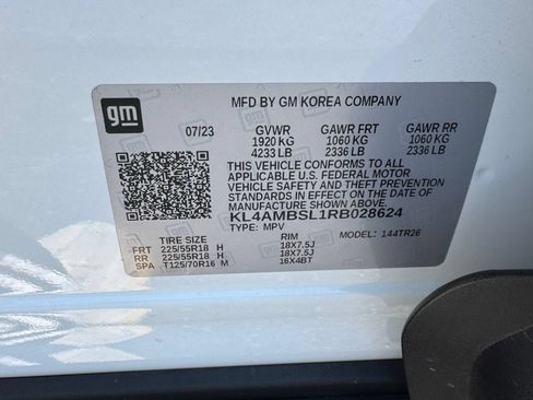 Used 2024 Buick Encore GX Preferred FWD image 34
