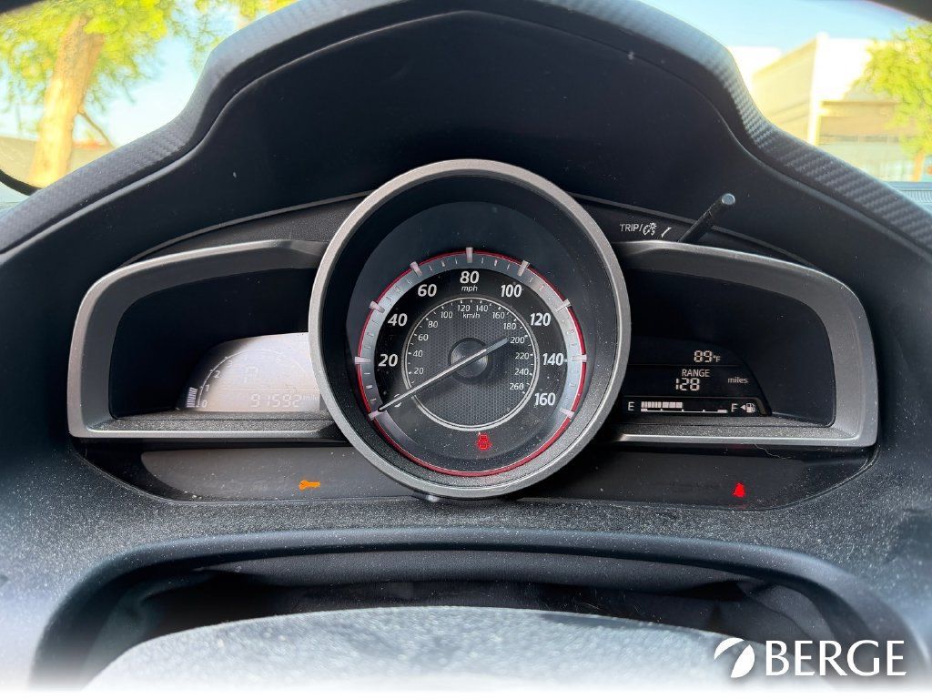 Used 2016 MAZDA MAZDA3 i Touring FWD image 20