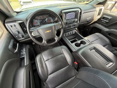 Used 2019 Chevrolet Silverado 2500 LTZ w/ Duramax Plus Package image 14