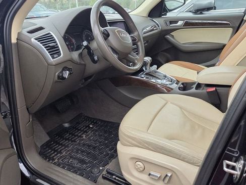 Used 2015 Audi Q5 2.0T Premium Plus w/ Technology Package image 11