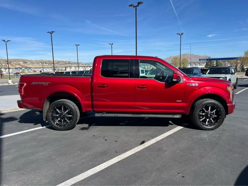 Used 2015 Ford F150 Lariat w/ Equipment Group 501A Mid AWD/4WD image 6