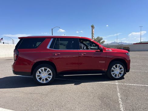 Used 2023 Chevrolet Tahoe High Country AWD/4WD image 6