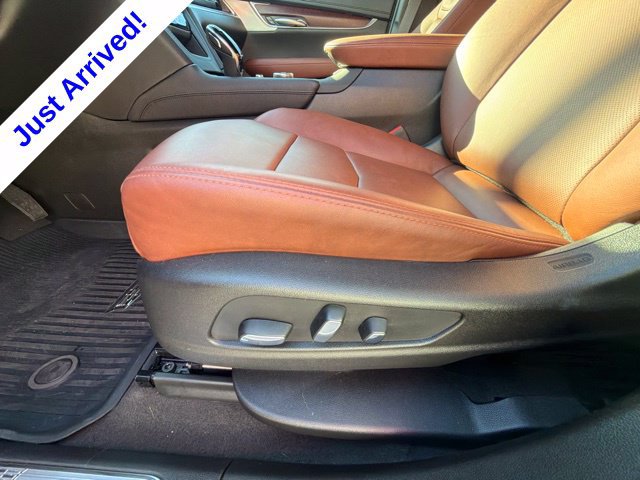 Used 2026 Cadillac XT5 Premium Luxury w/ LPO, Floor Liner Package FWD image 47