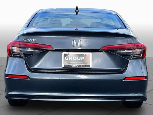 Used 2024 Honda Civic EX image 5