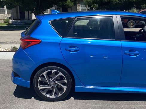 Used 2017 Toyota Corolla iM w/ All-Weather Mat Package FWD image 6