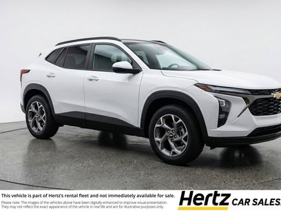 Used 2025 Chevrolet Trax LT