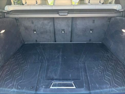 Used 2026 BMW X5 sDrive40i w/ Executive Package image 34