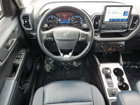 Used 2023 Ford Bronco Sport Outer Banks w/ Tech Package image 11