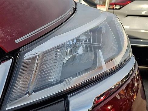 Used 2024 Nissan Kicks SV image 39