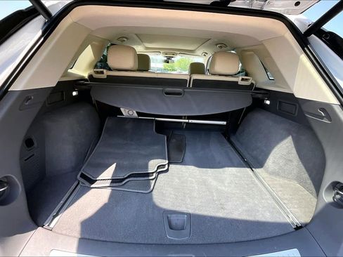 Used 2021 Cadillac XT5 Premium Luxury image 23