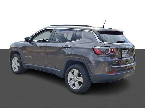Used 2022 Jeep Compass Latitude w/ Convenience Group AWD/4WD image 5