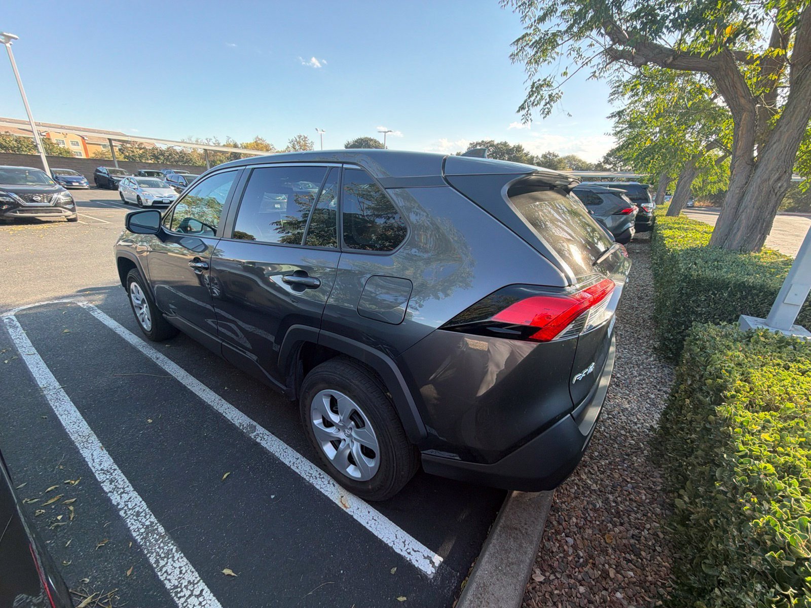 Certified 2025 Toyota RAV4 LE AWD/4WD image 6