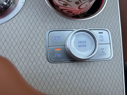 Used 2025 Genesis GV80 3.5T Advanced image 19