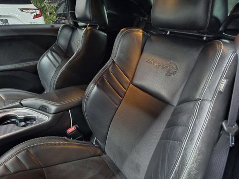 Used 2019 Dodge Challenger SRT Hellcat w/ Alcantara Appearance Package RWD image 21