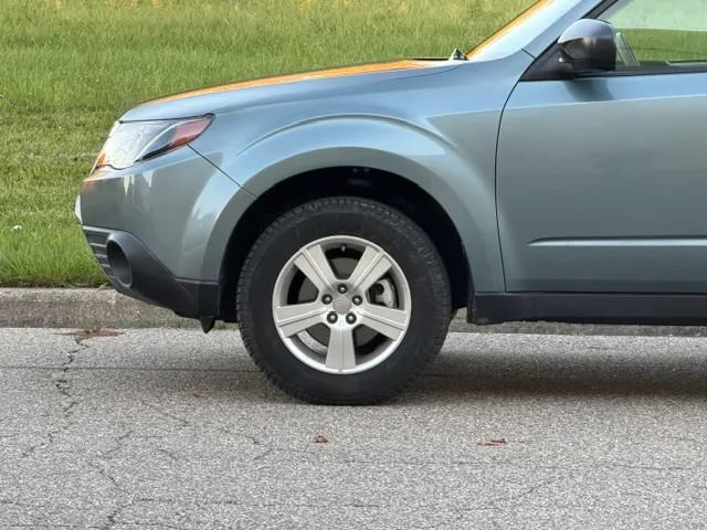 Used 2012 Subaru Forester 2.5X w/ Alloy Wheel Pkg AWD/4WD image 32