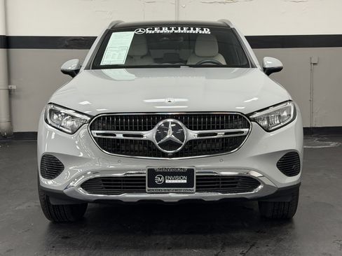Certified 2025 Mercedes-Benz GLC 300 image 6