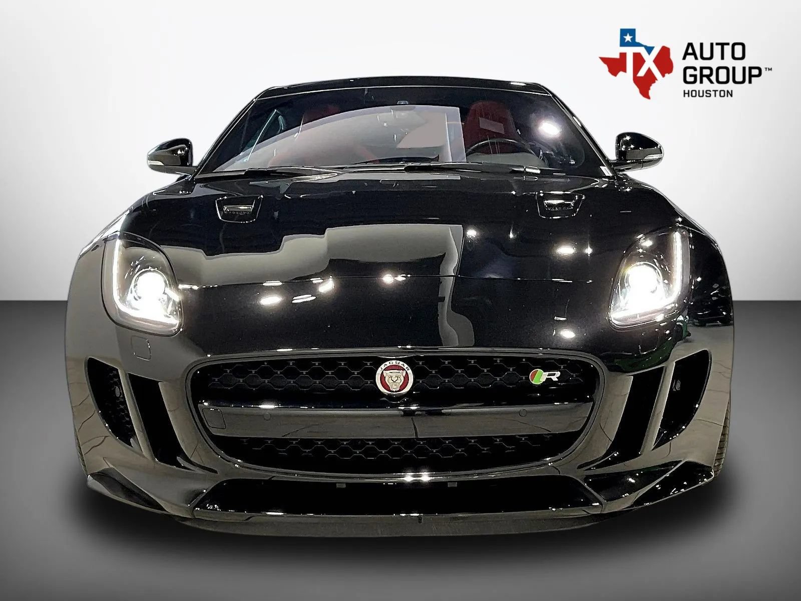 Used 2017 Jaguar F-TYPE R AWD/4WD image 7