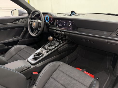 New 2026 Porsche 911 Carrera T RWD image 24
