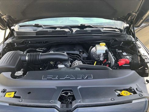 Used 2021 RAM 1500 Big Horn image 5