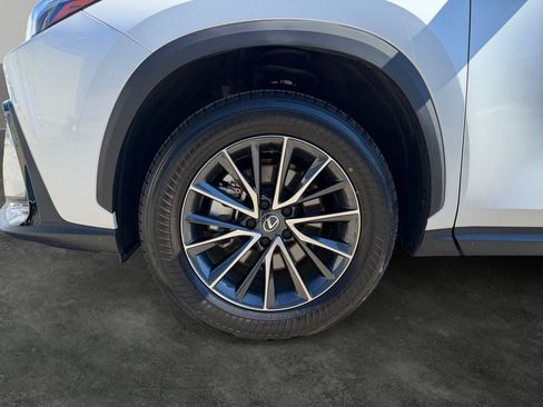 Used 2024 Lexus NX 350 AWD w/ Vision Package image 4