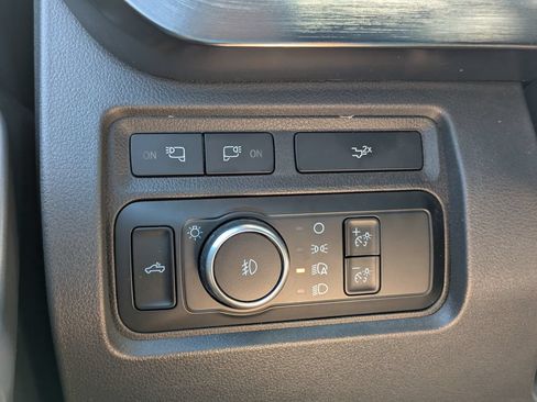 Used 2024 Ford F250 Lariat w/ Lariat Ultimate Package AWD/4WD image 18