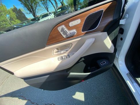 Certified 2026 Mercedes-Benz GLE 350 4MATIC image 32