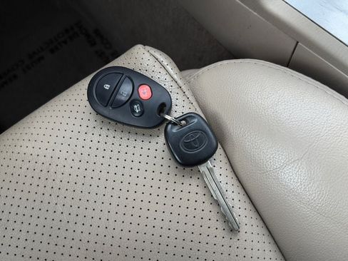 Used 2007 Toyota Solara SLE FWD image 31