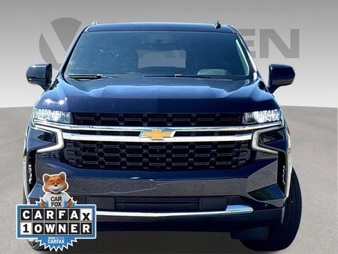 Used 2024 Chevrolet Tahoe LS RWD image 2