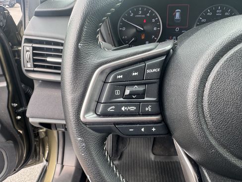 Certified 2025 Subaru Outback Premium AWD/4WD image 17