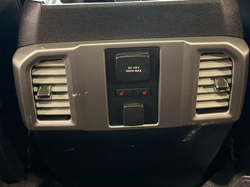 Used 2015 Ford F150 Platinum w/ Max Trailer Tow Package image 28