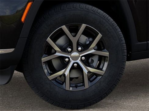New 2025 Jeep Grand Cherokee L Limited w/ Trailer Tow Package image 8