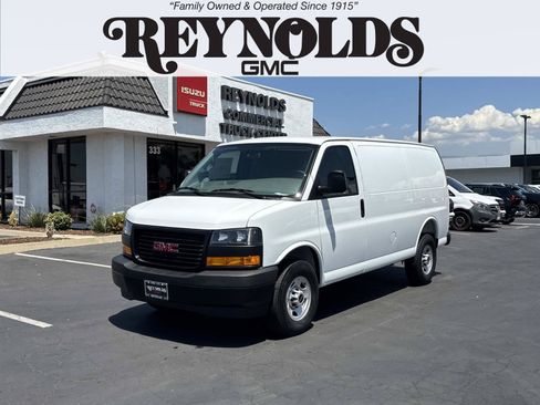 New 2026 GMC Savana 2500 w/ Driver Convenience Package RWD image 1