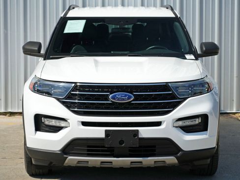 Used 2020 Ford Explorer XLT w/ Equipment Group 202A image 45