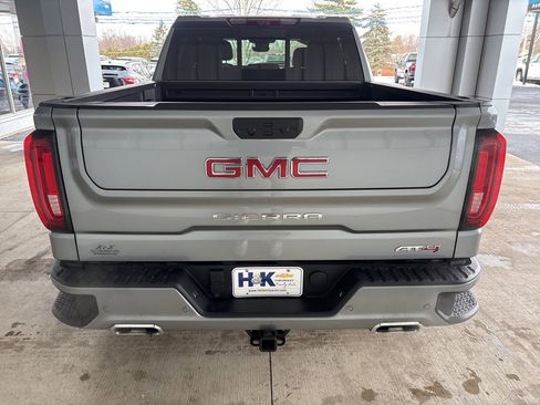 Used 2025 GMC Sierra 1500 AT4 w/ AT4 Premium Package image 31