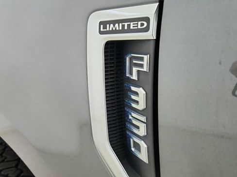 Used 2020 Ford F350 Limited w/ FX4 Off-Road Package image 18