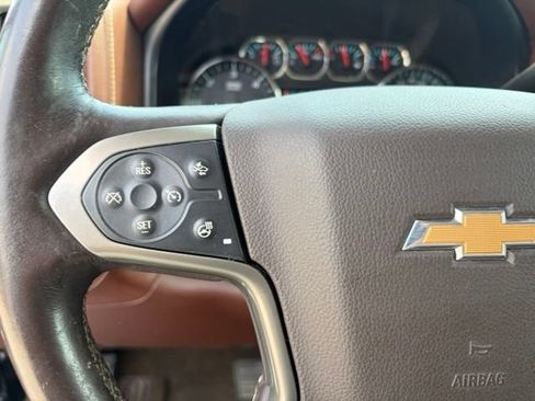 Used 2014 Chevrolet Silverado 1500 High Country w/ High Country Premium Package AWD/4WD image 59