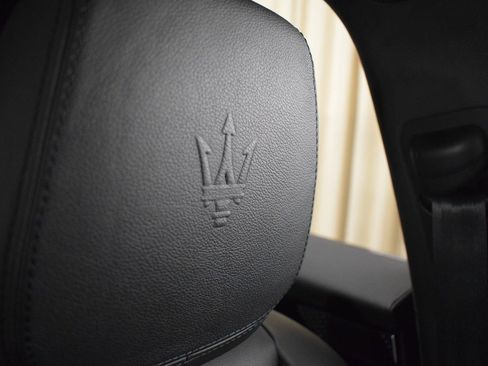 Certified 2024 Maserati Grecale Modena AWD/4WD image 36
