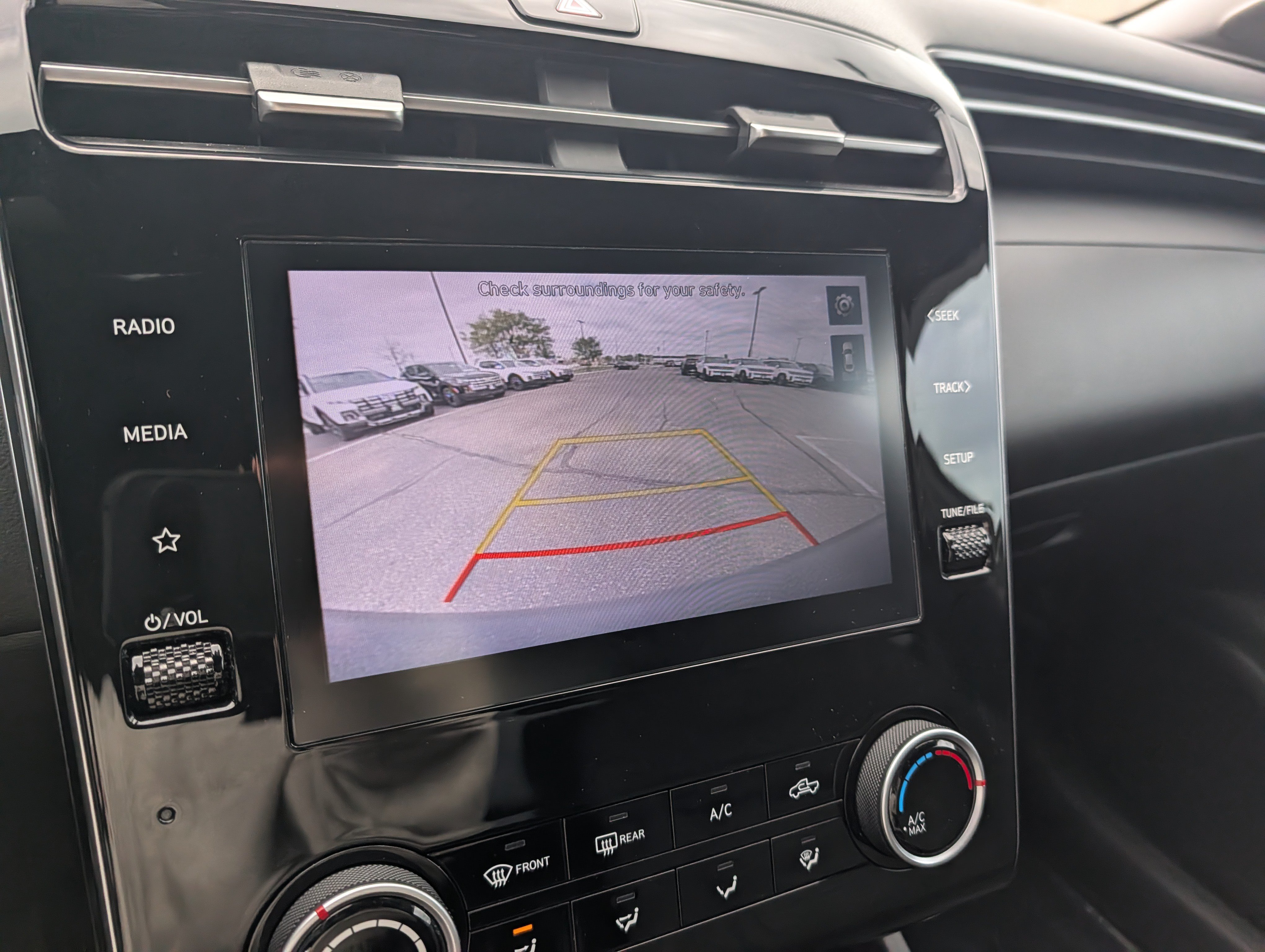 Used 2022 Hyundai Santa Cruz SEL AWD/4WD image 17