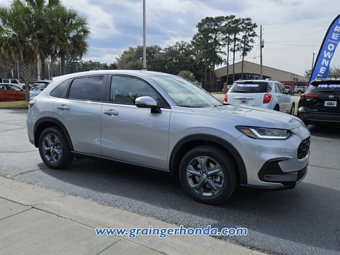 New 2026 Honda HR-V LX image 7