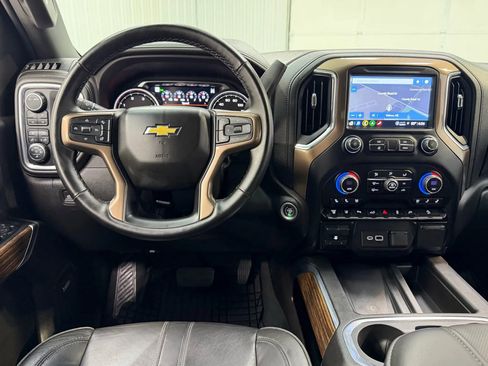 Used 2023 Chevrolet Silverado 2500 High Country w/ Z71 Off-Road Package image 19