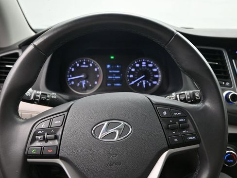 Used 2017 Hyundai Tucson Value AWD/4WD image 10
