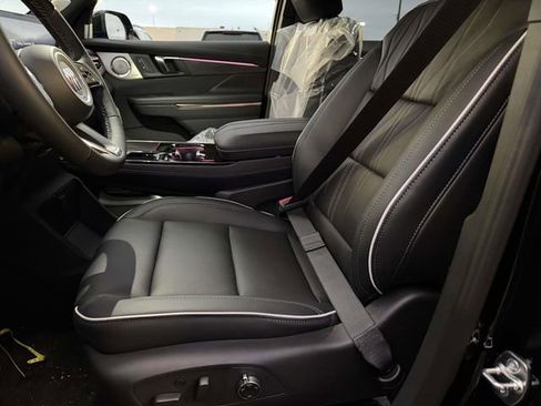 New 2026 Buick Enclave Avenir w/ Super Cruise Package image 7