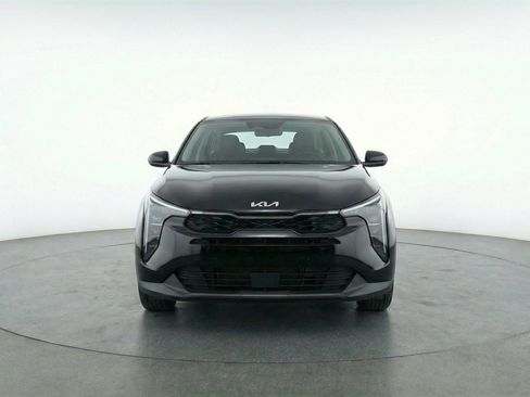 Used 2025 Kia K4 LXS image 2