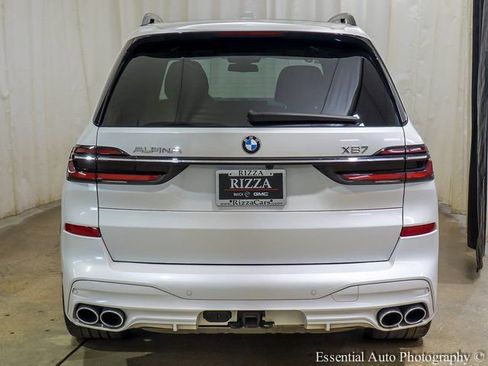 Used 2025 BMW ALPINA XB7 image 9