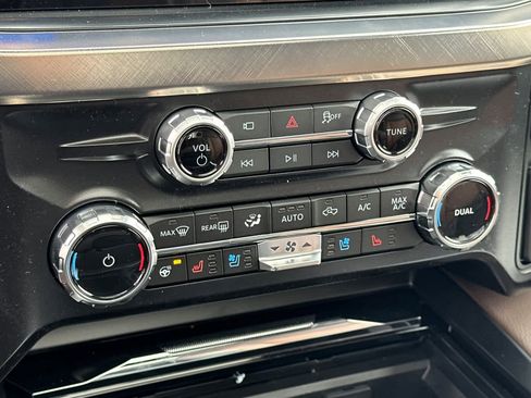 New 2026 Ford F250 King Ranch w/ Chrome Package AWD/4WD image 21